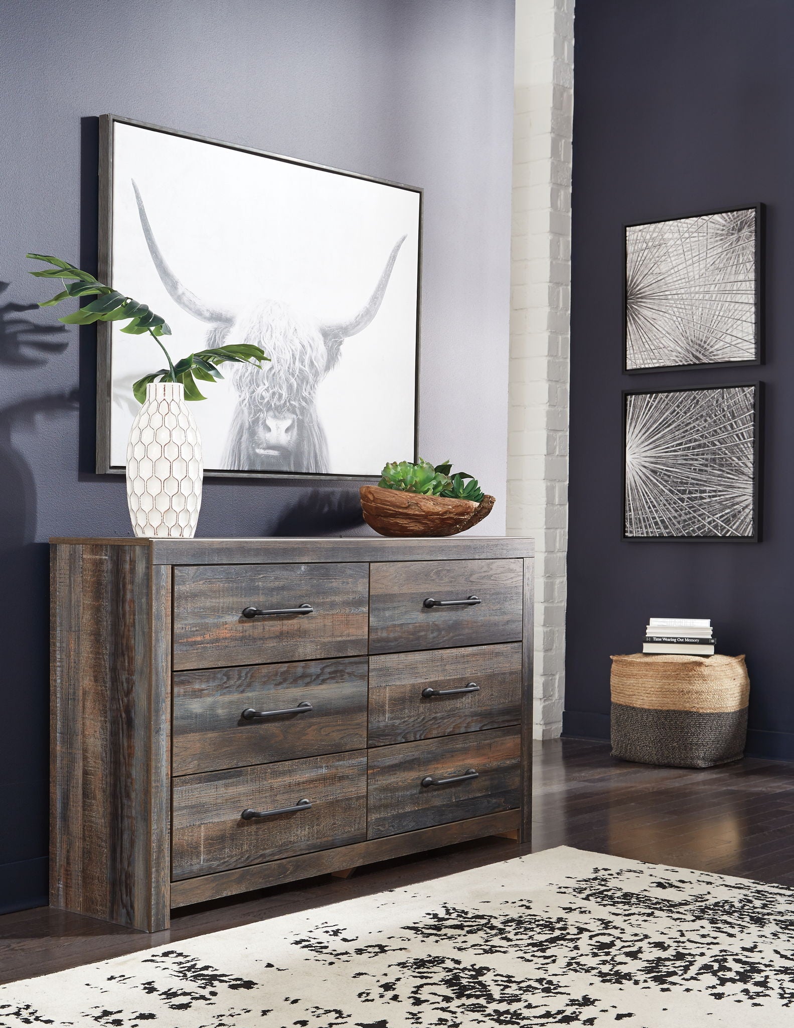Drystan - Commode