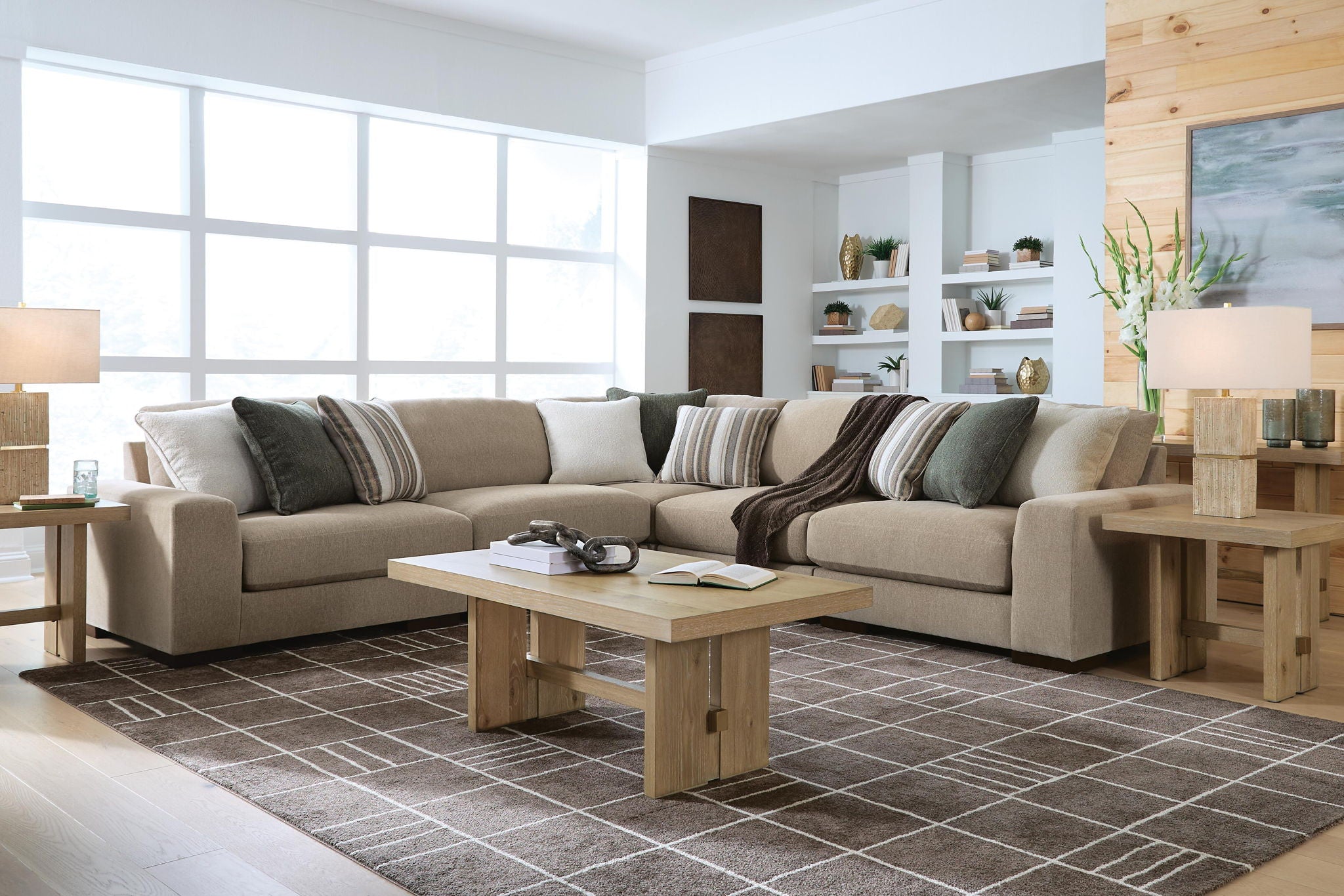 Linenhause - Sectional
