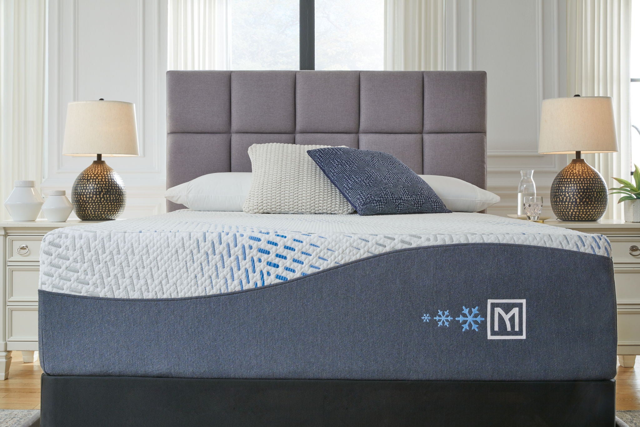 Millennium - Matelas Hybride de Luxe en Peluche, Gel et Latex, Base