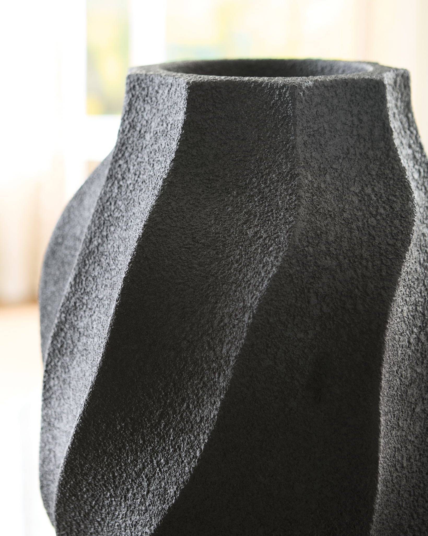 Judworth - Vase