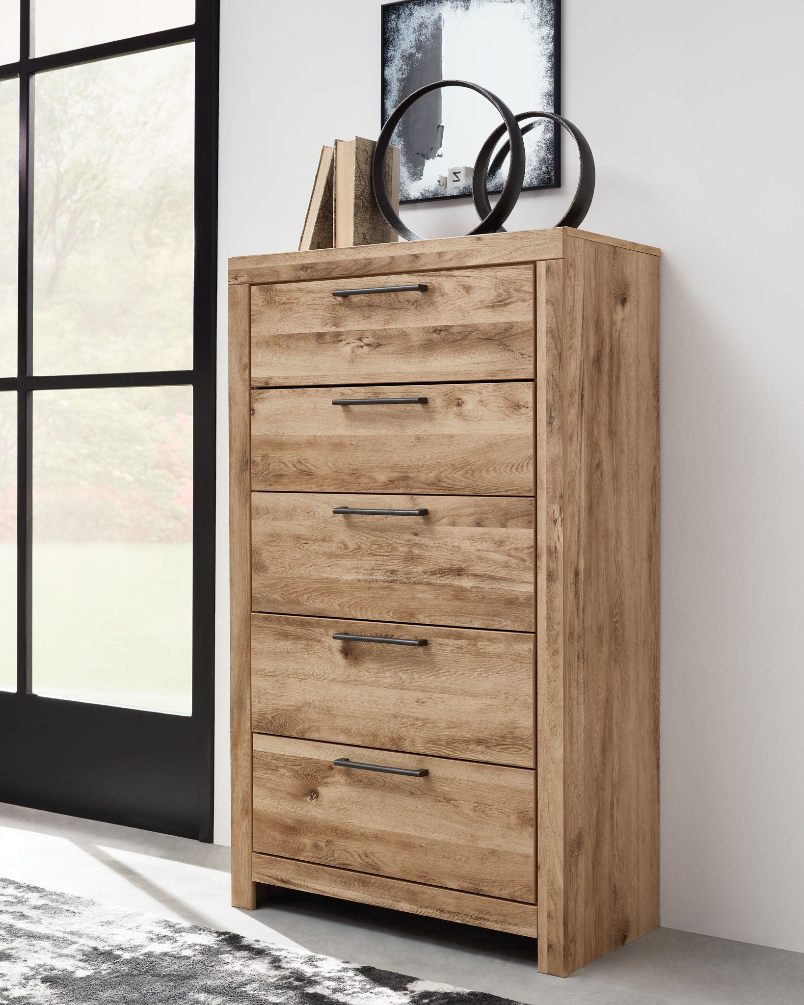 Commode Hyanna à cinq tiroirs - Marron clair