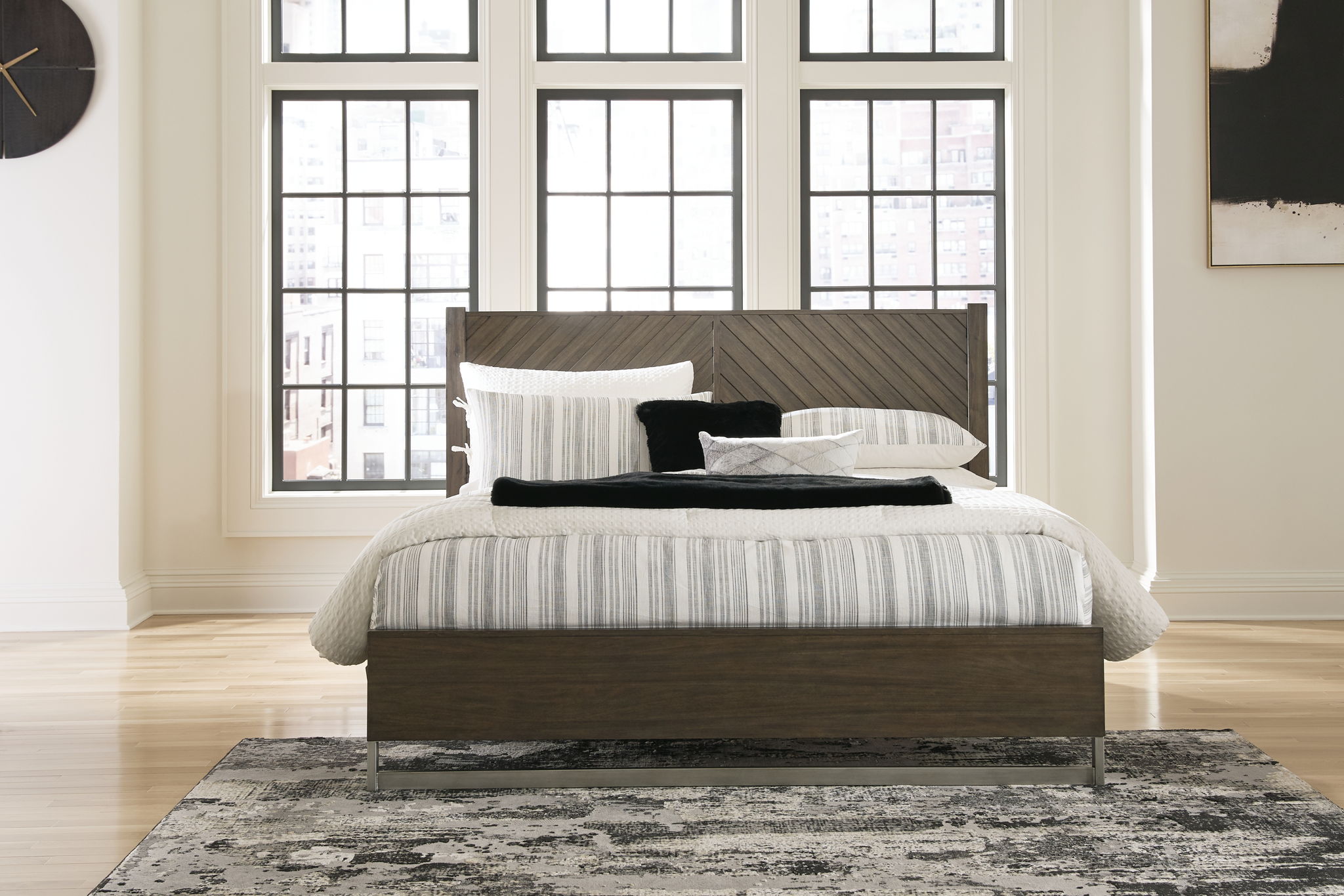 Arkenton - 5 Pc. - Dresser, Mirror, King Panel Bed - Grayish Brown