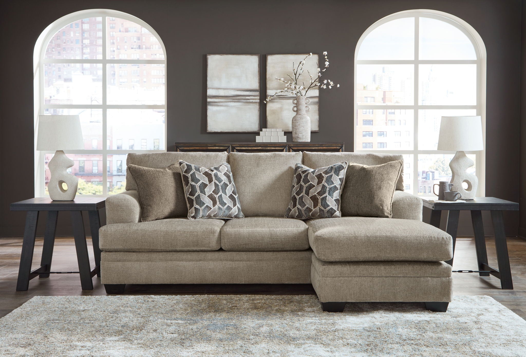 Stonemeade - Sofa Chaise
