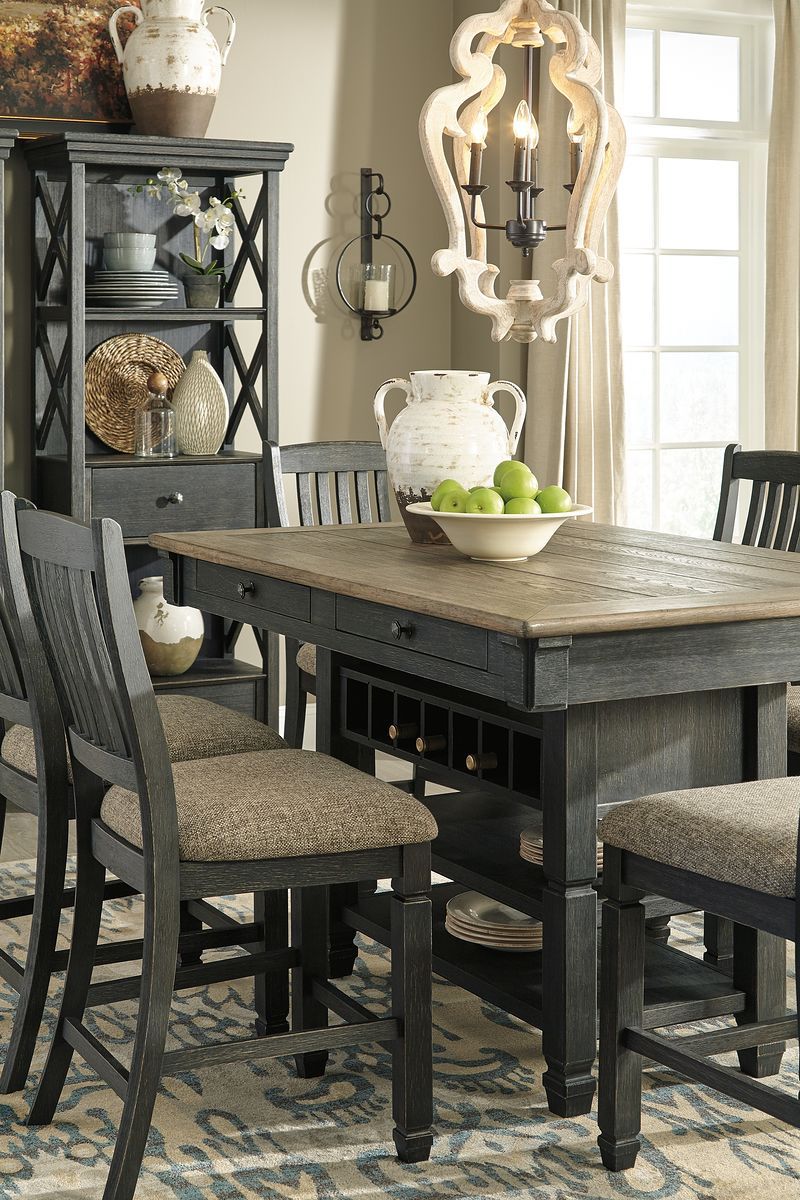 Tyler Creek - Ensemble de table hauteur comptoir