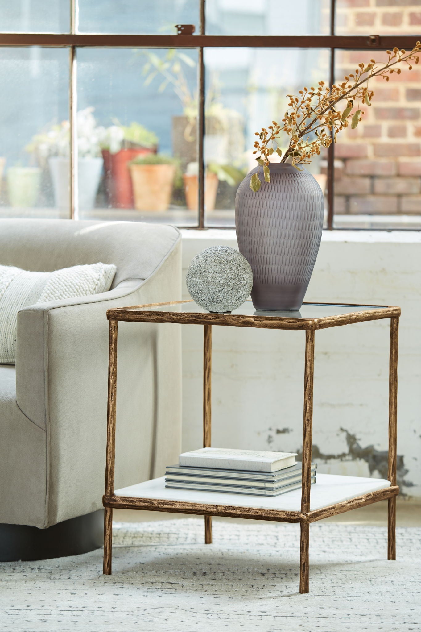 Ryandale - Table d'appoint