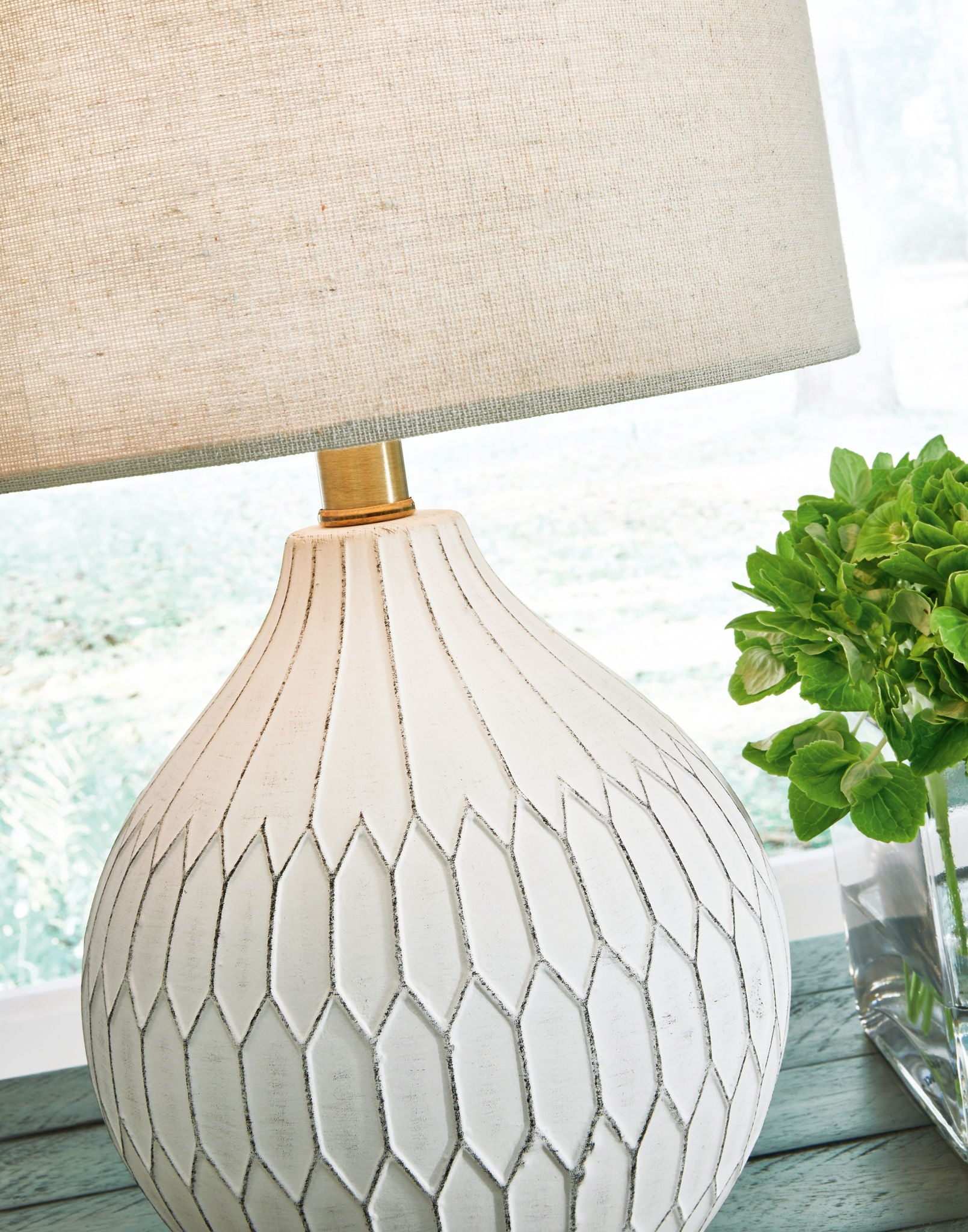 Wardmont - Lampe de table en céramique - Blanc
