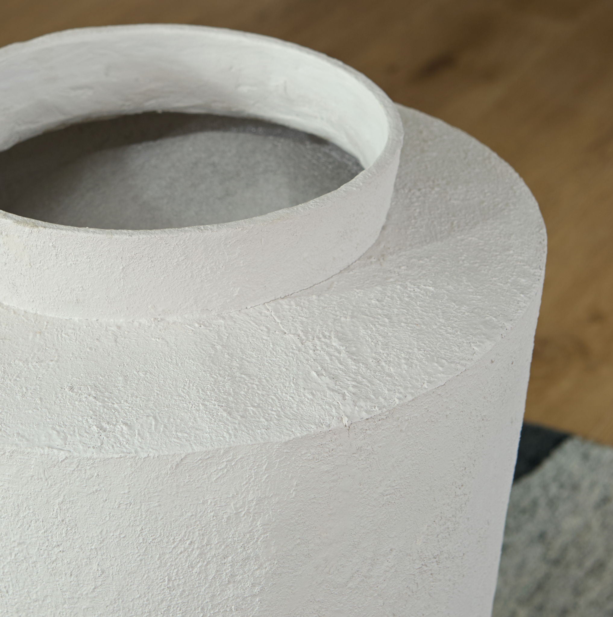 Flurinworth - Vase - 29" - Cream