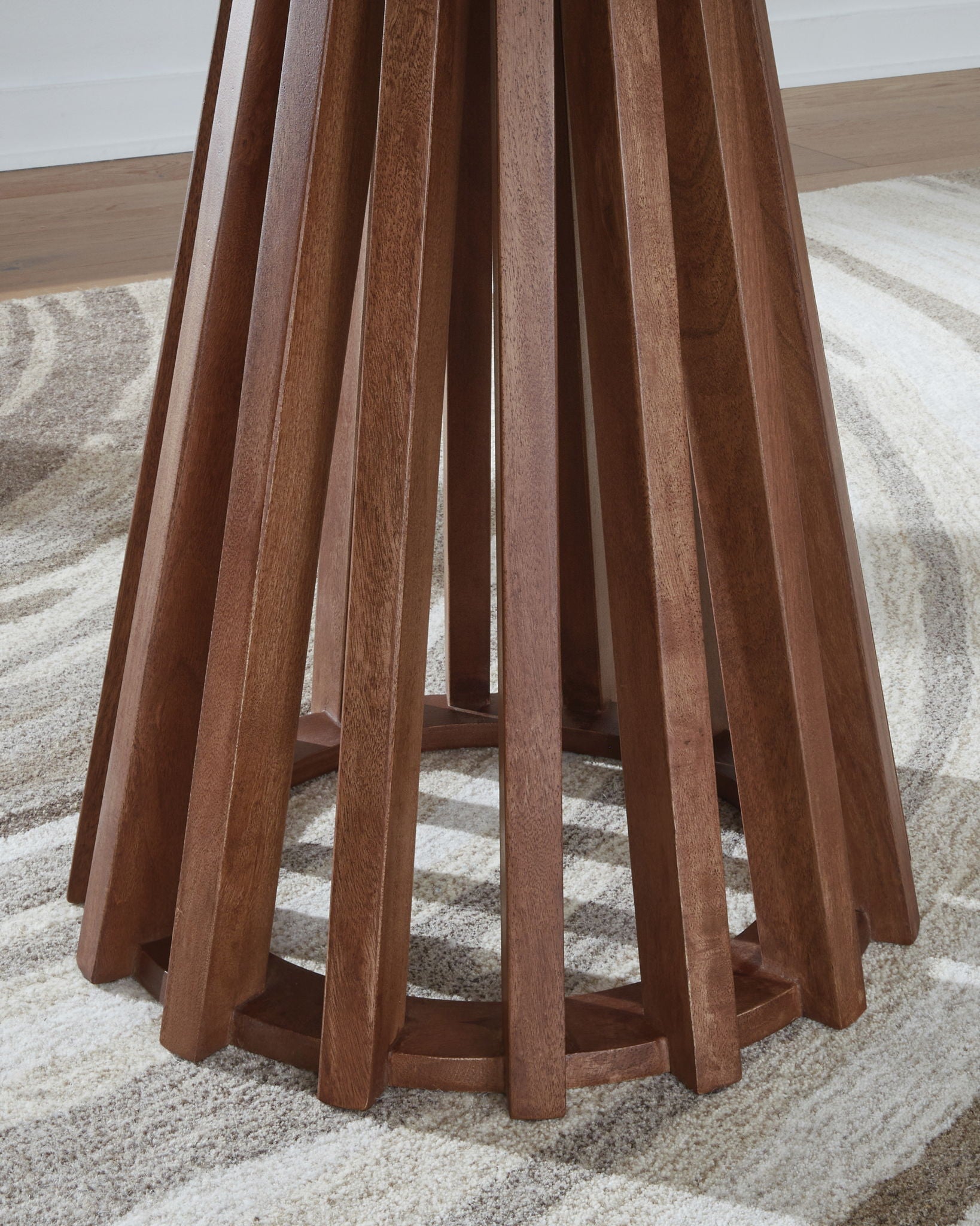 Kallari - Table d'appoint ronde - Marron chaud / Noir