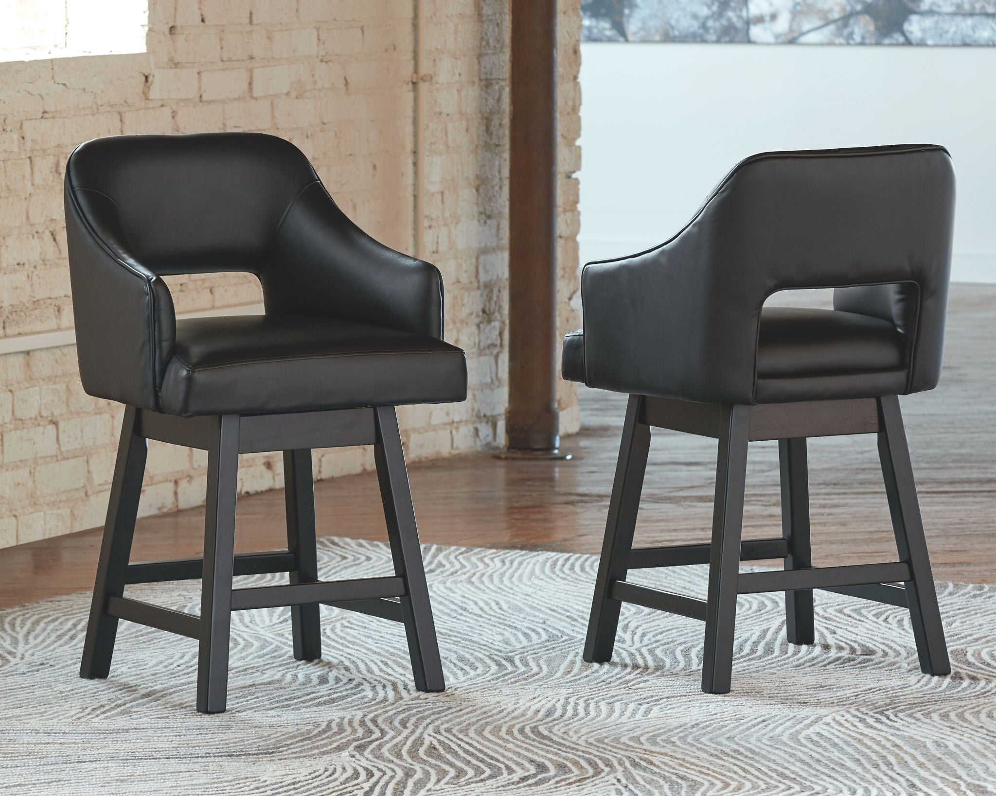 Tallenger - Tabouret de bar rembourré pivotant (Lot de 2)