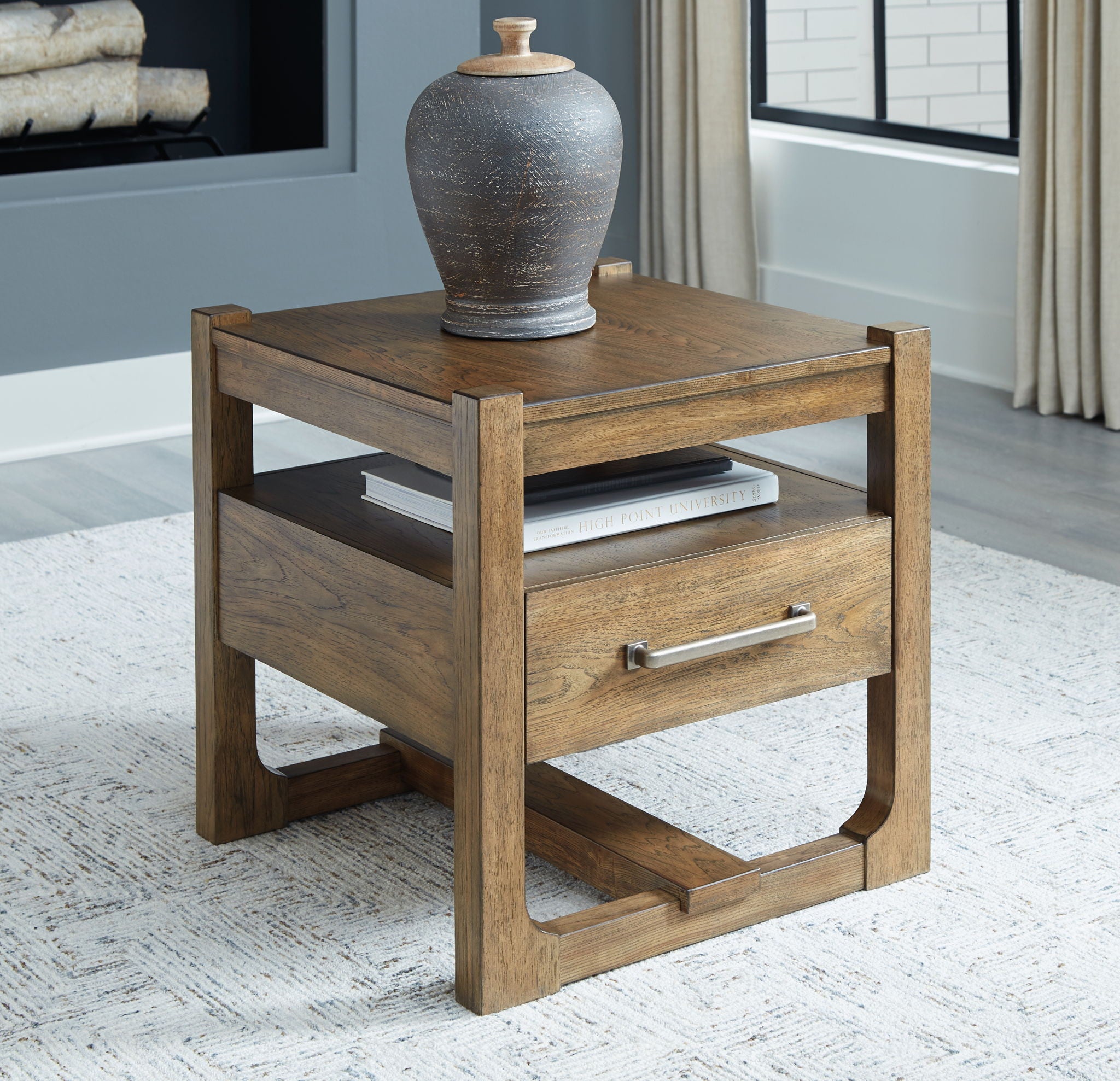 Cabalynn - Table d'appoint carrée - Brun clair