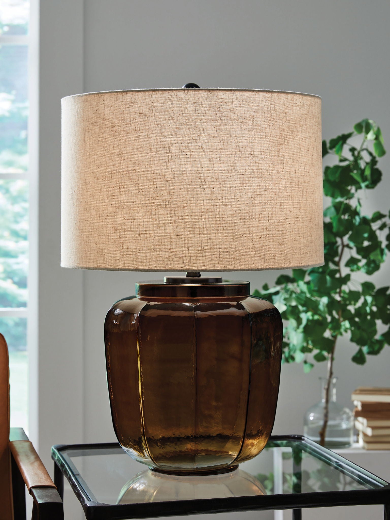 Bainmore - Lampe de table en verre - Ambre