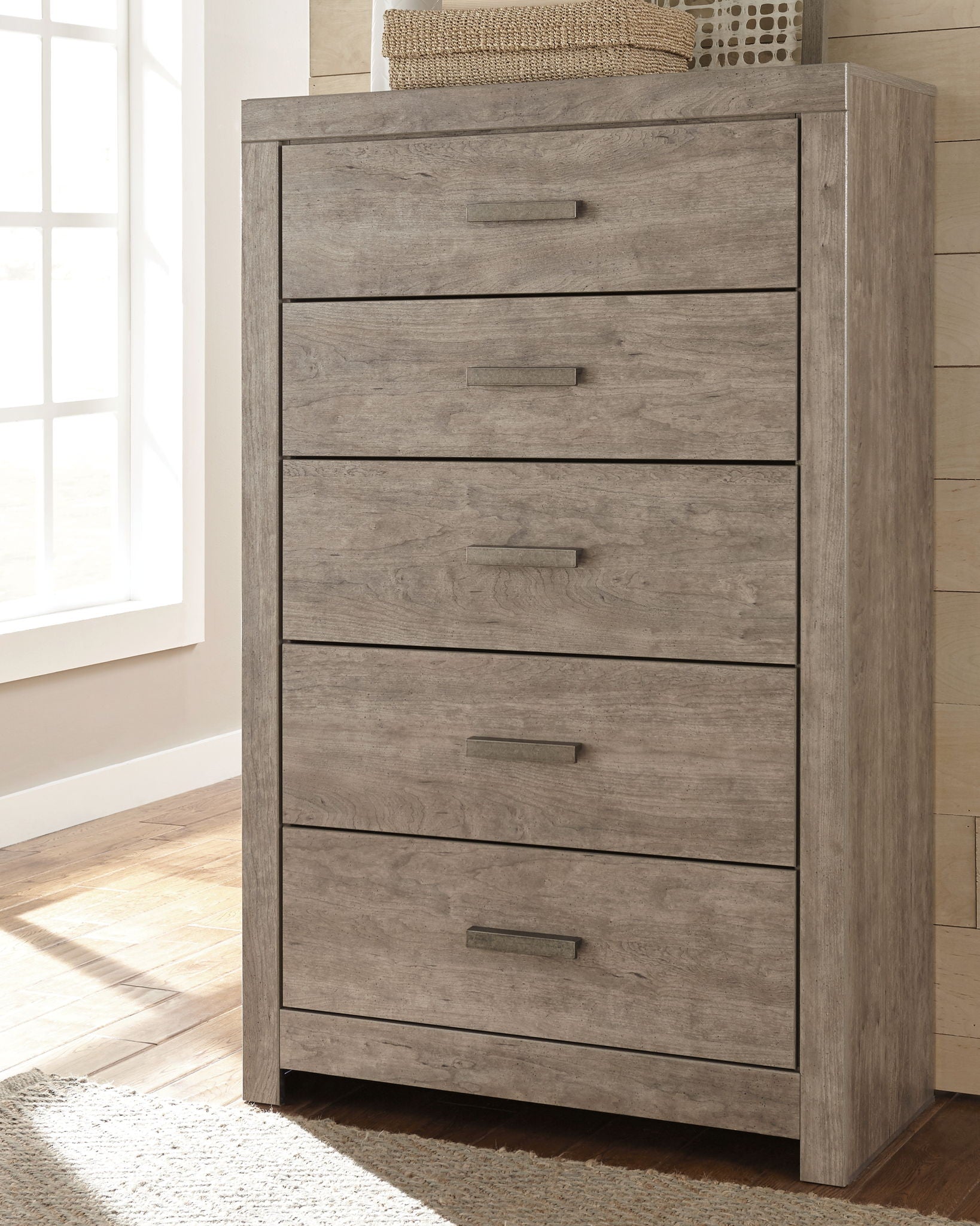 Culverbach - Commode à cinq tiroirs - Gris
