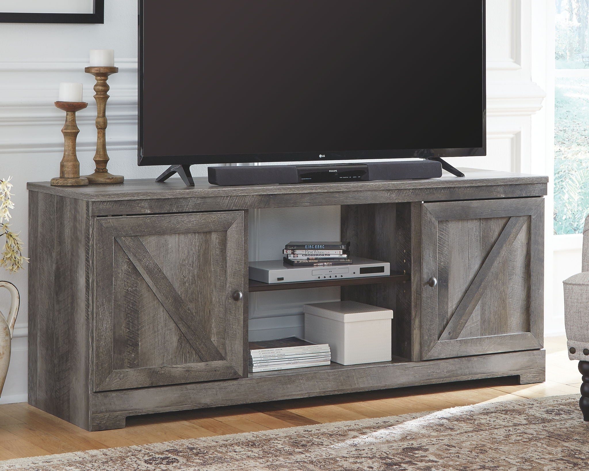 Wynnlow - Meuble TV avec option foyer