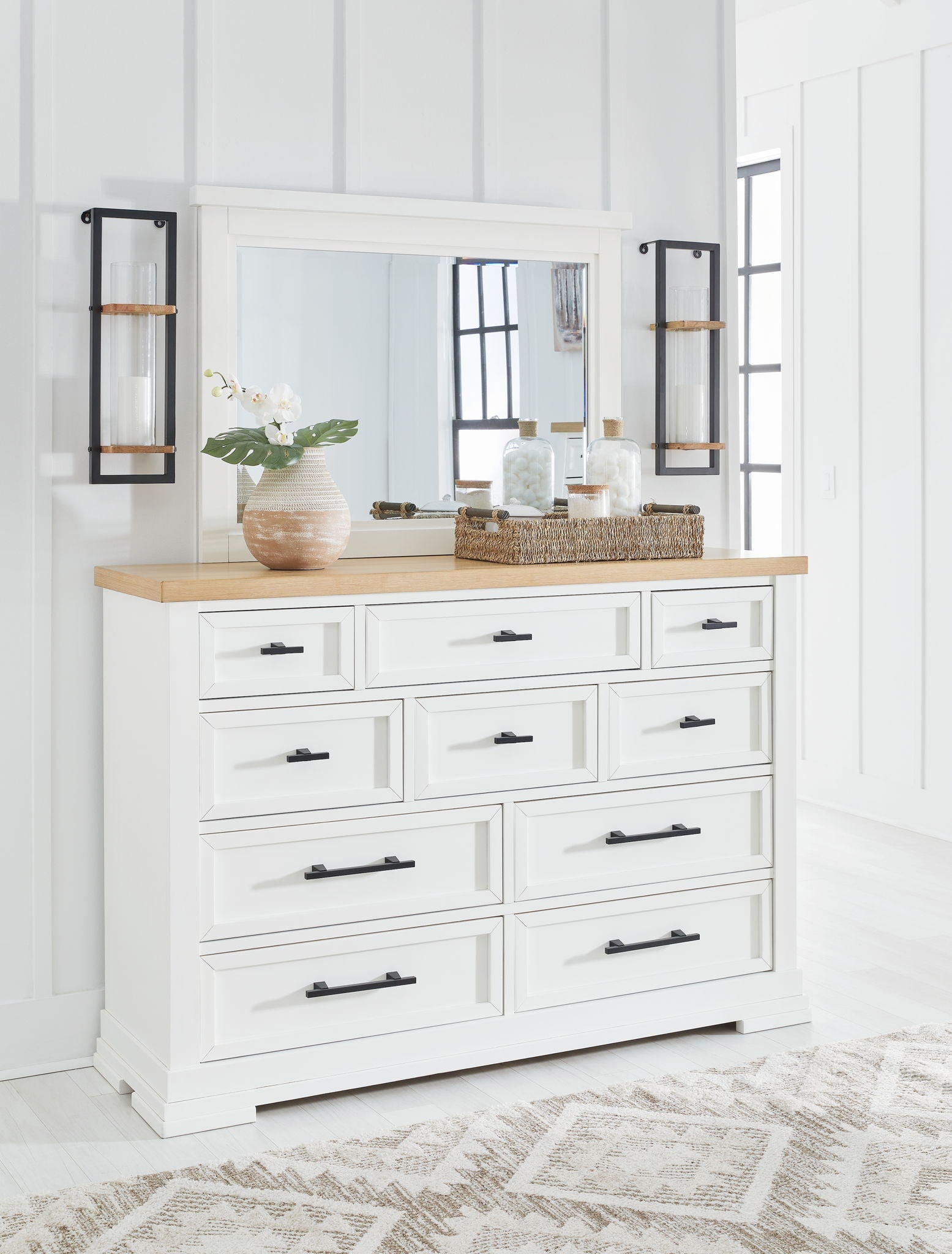 Ashbryn - Commode et Miroir - Blanc / Naturel