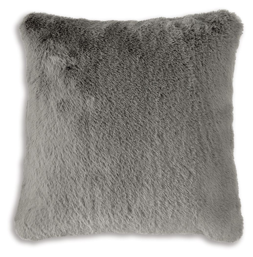 Gariland - Coussin en fausse fourrure