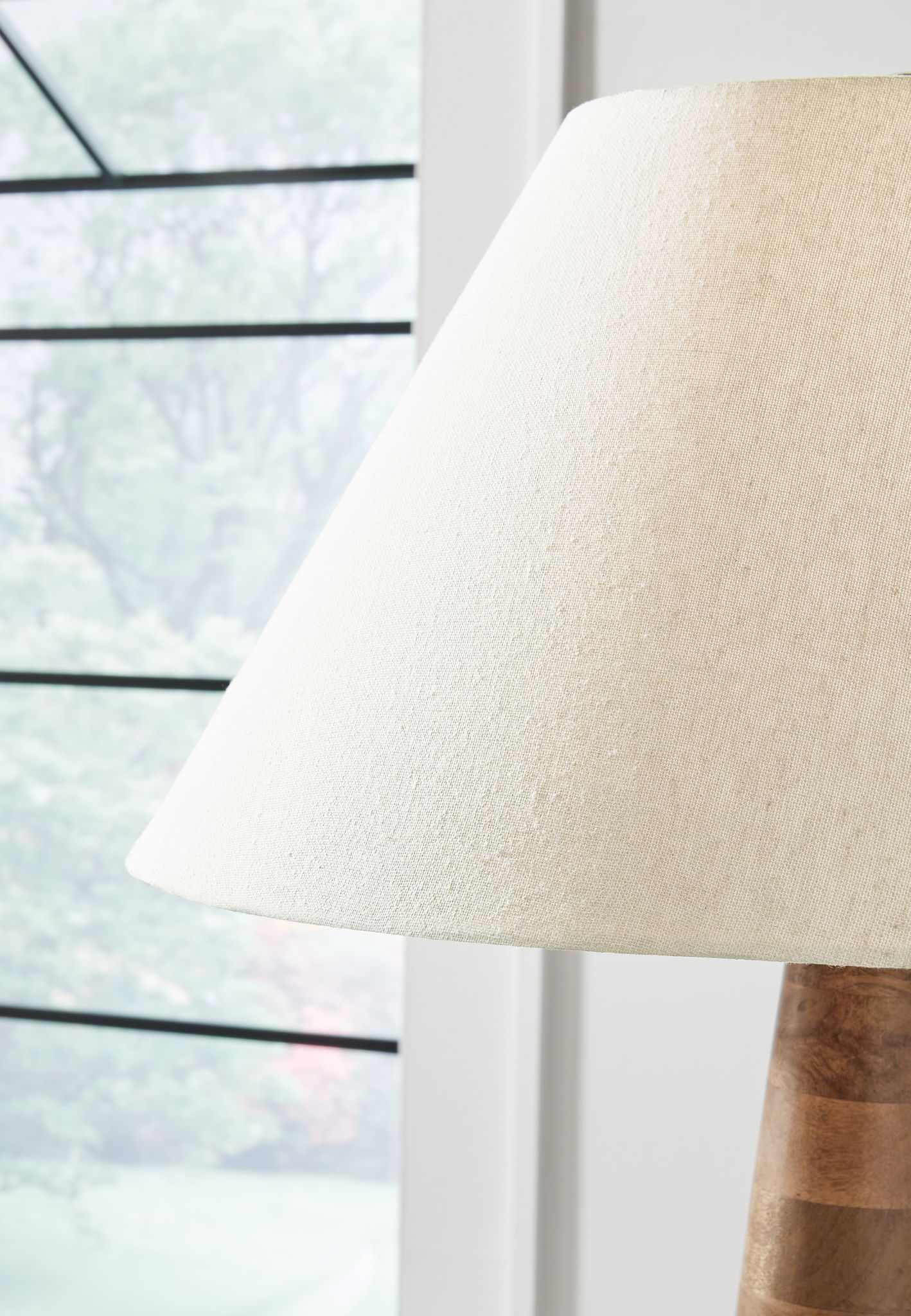 Danset - Lampe en bois