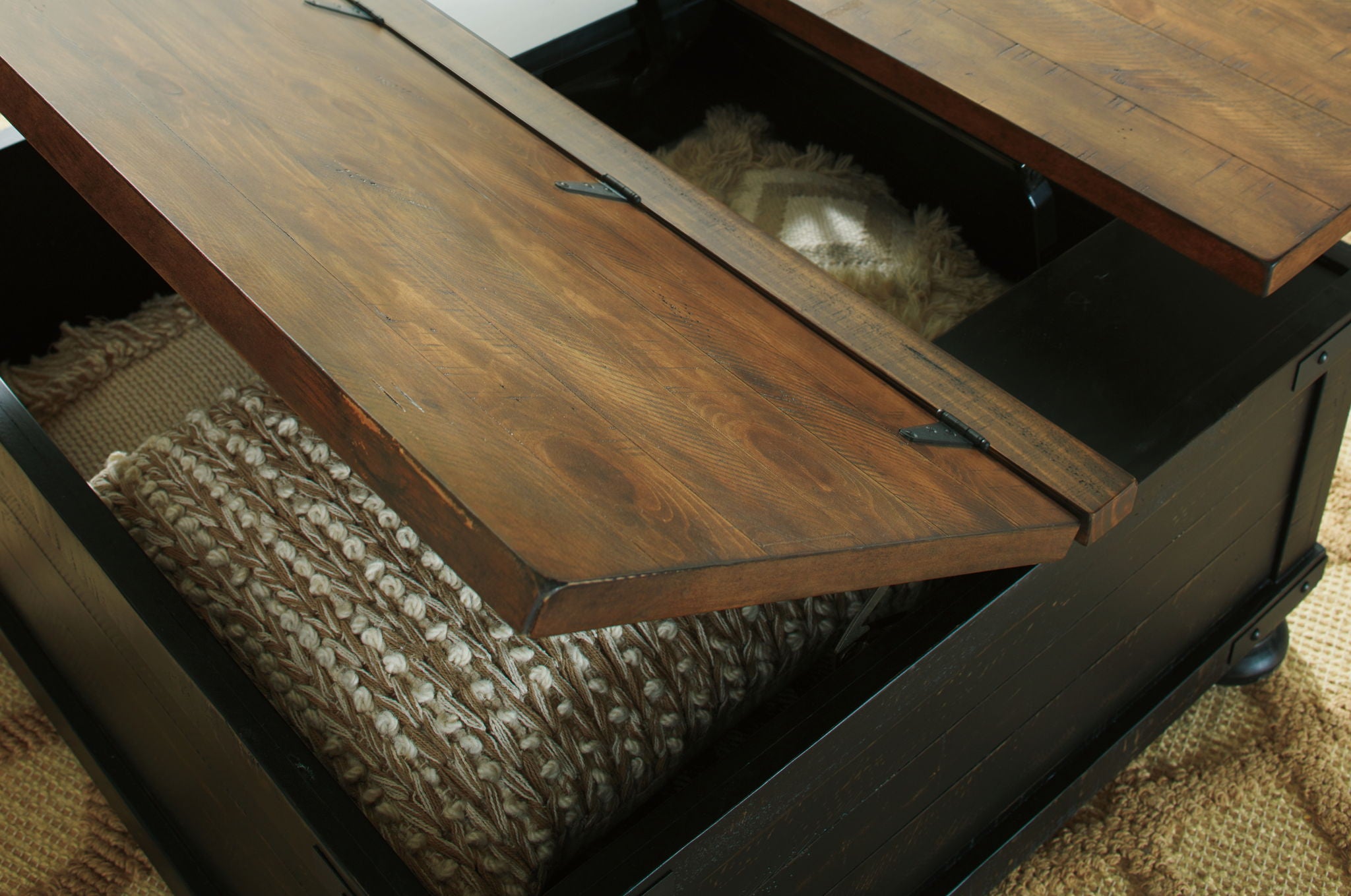 Valebeck - Table basse relevable - Noir / Marron