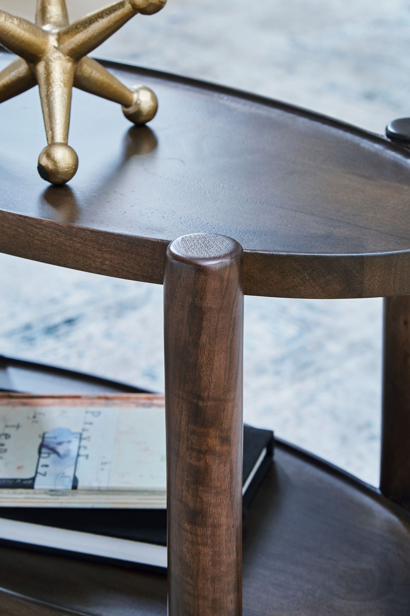 Wiattbury - Table d'appoint - Gris marron