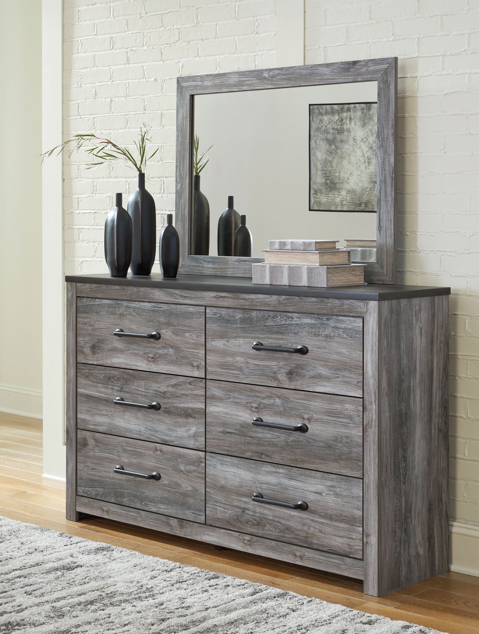 Bronyan - Commode, Miroir