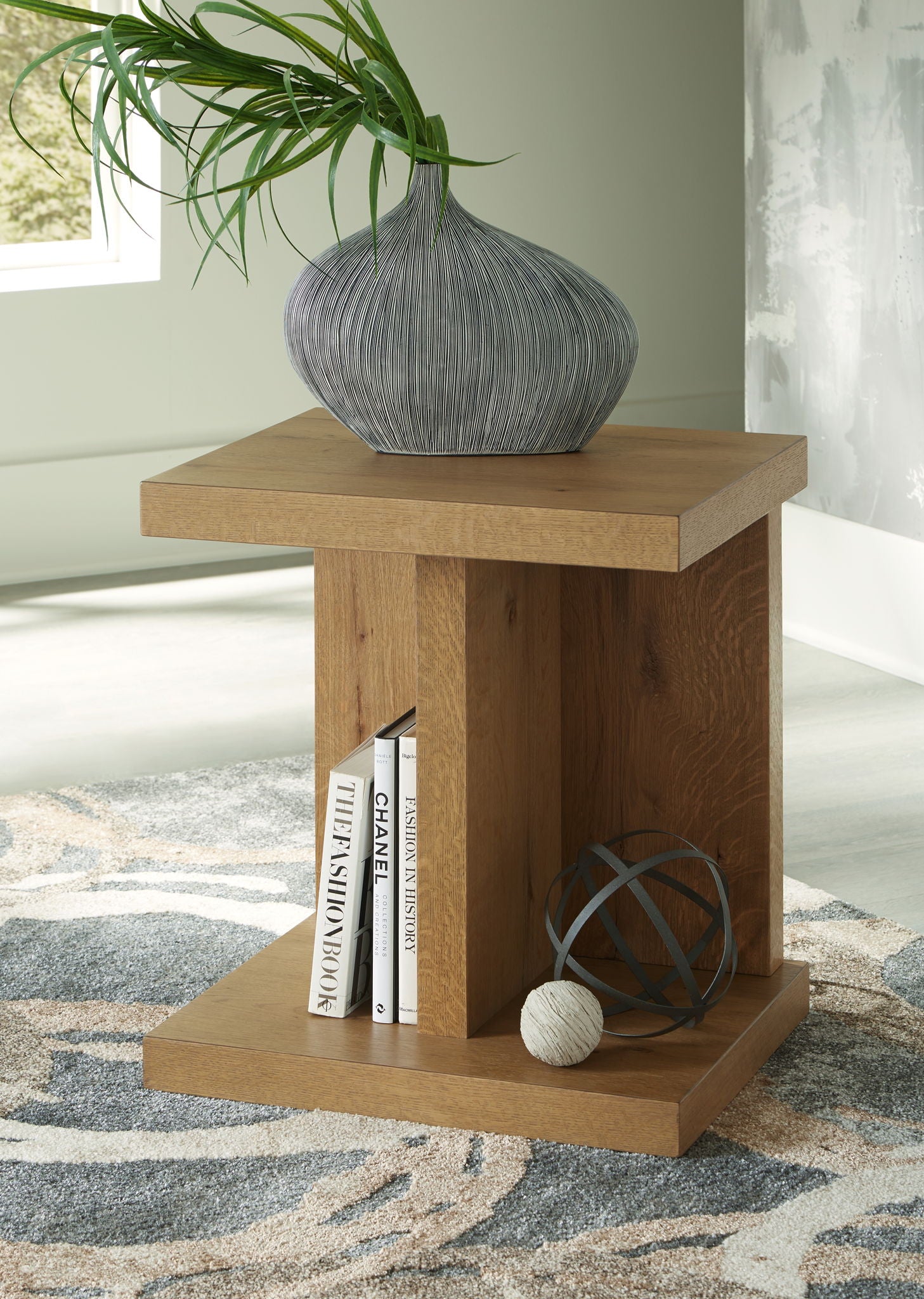 Brinstead - Table d'appoint de fauteuil - Marron clair