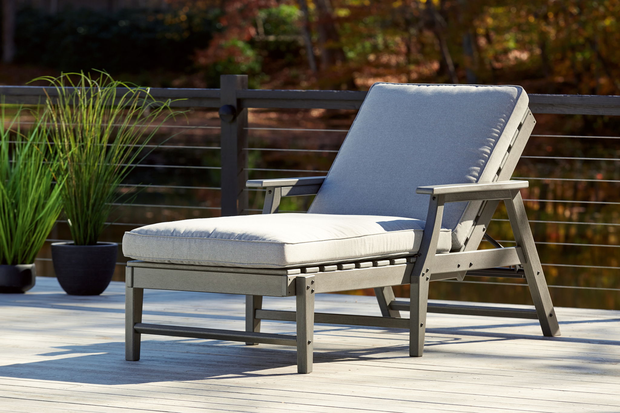 Visola - Chaise longue avec coussin - Gris