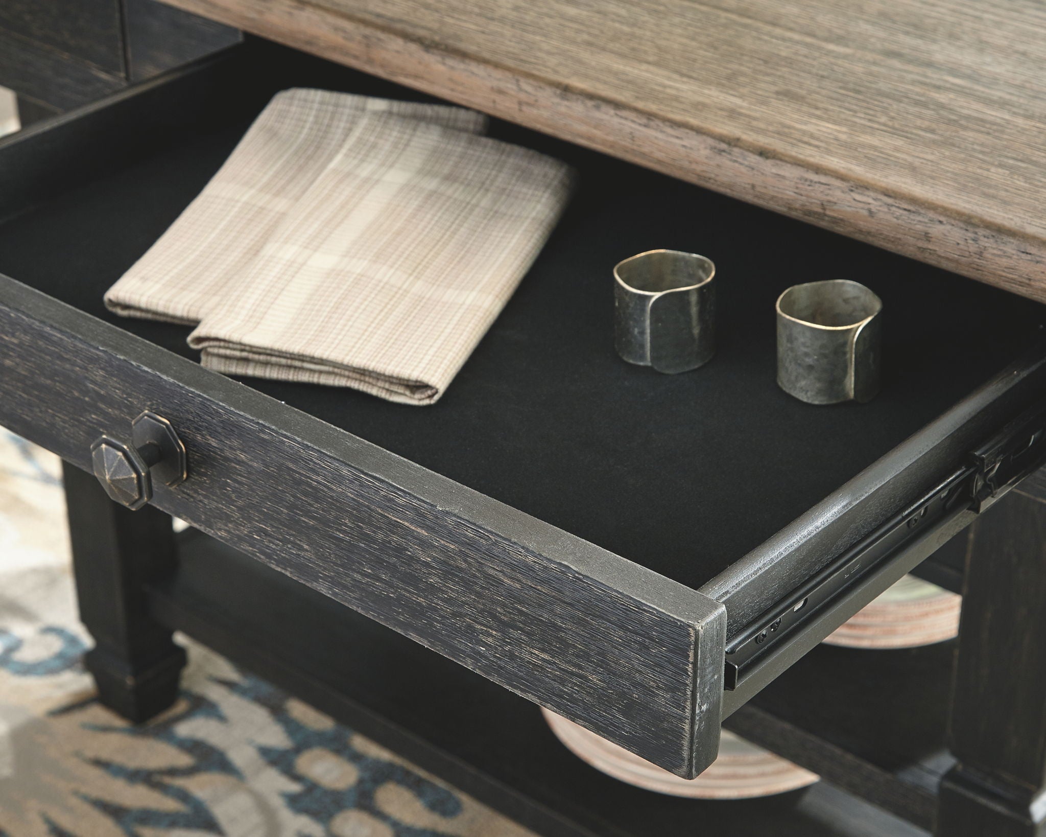 Tyler Creek - Ensemble table et chaises de salle à manger