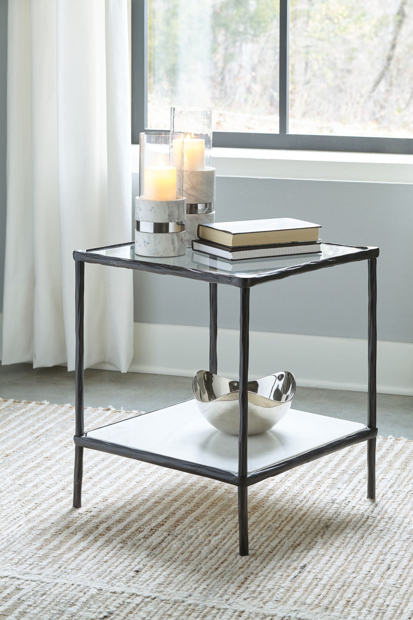 Ryandale - Table d'appoint