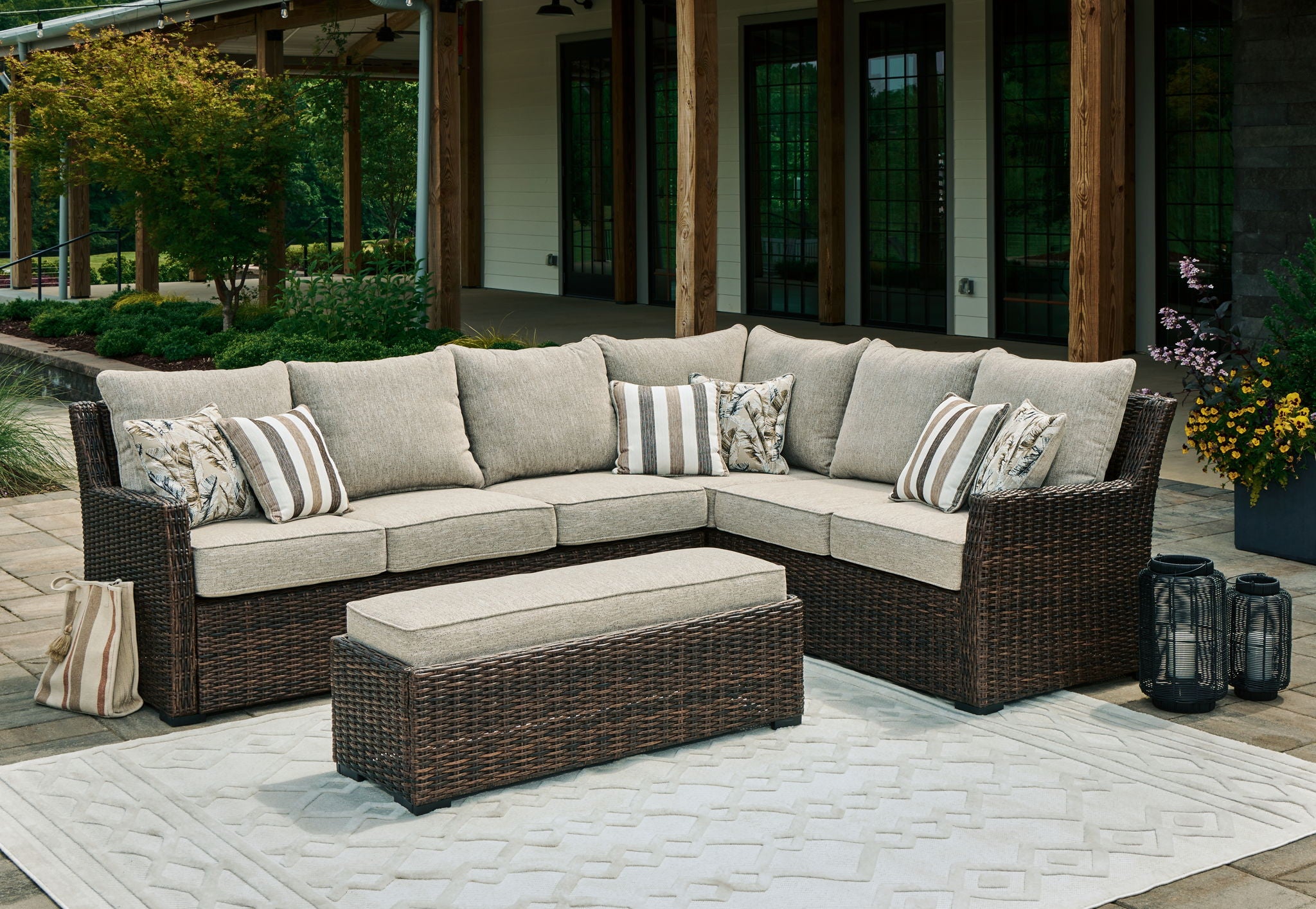 Brook Ranch - Canapé d'angle, banquette avec coussin (ensemble de 3) - Marron