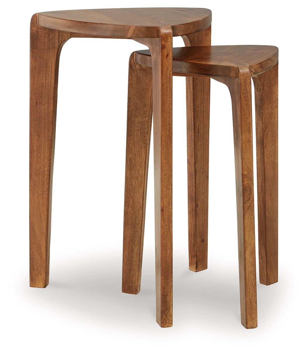 Brynnleigh - Ensemble de tables d'appoint (Lot de 2) - Brun moyen