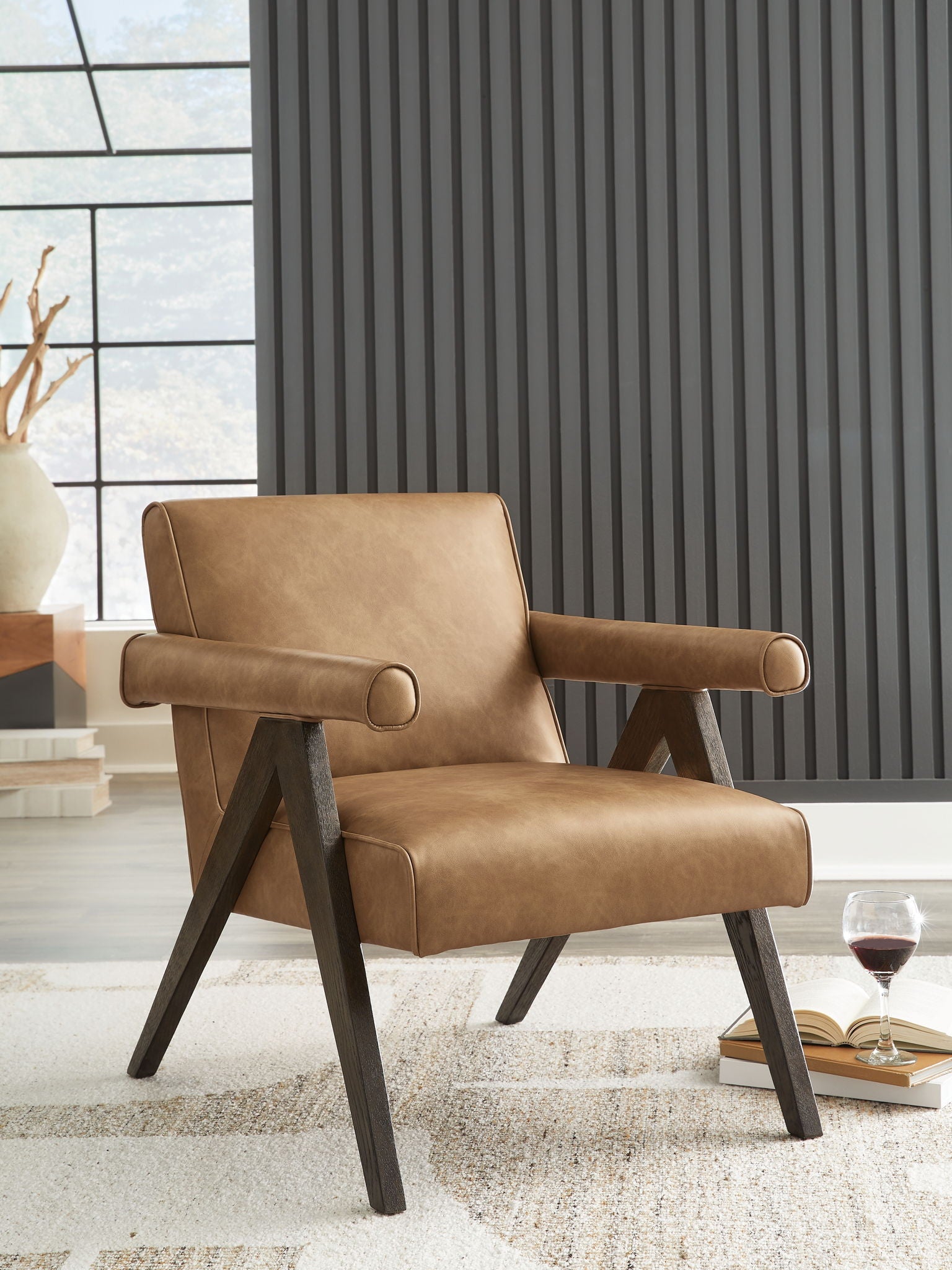 Goda - Fauteuil d'appoint
