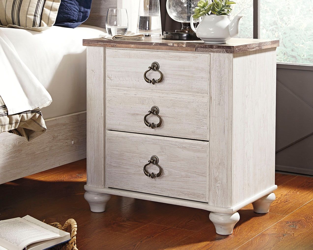 Willowton - Table de nuit à deux tiroirs - Brun / Beige / Blanc