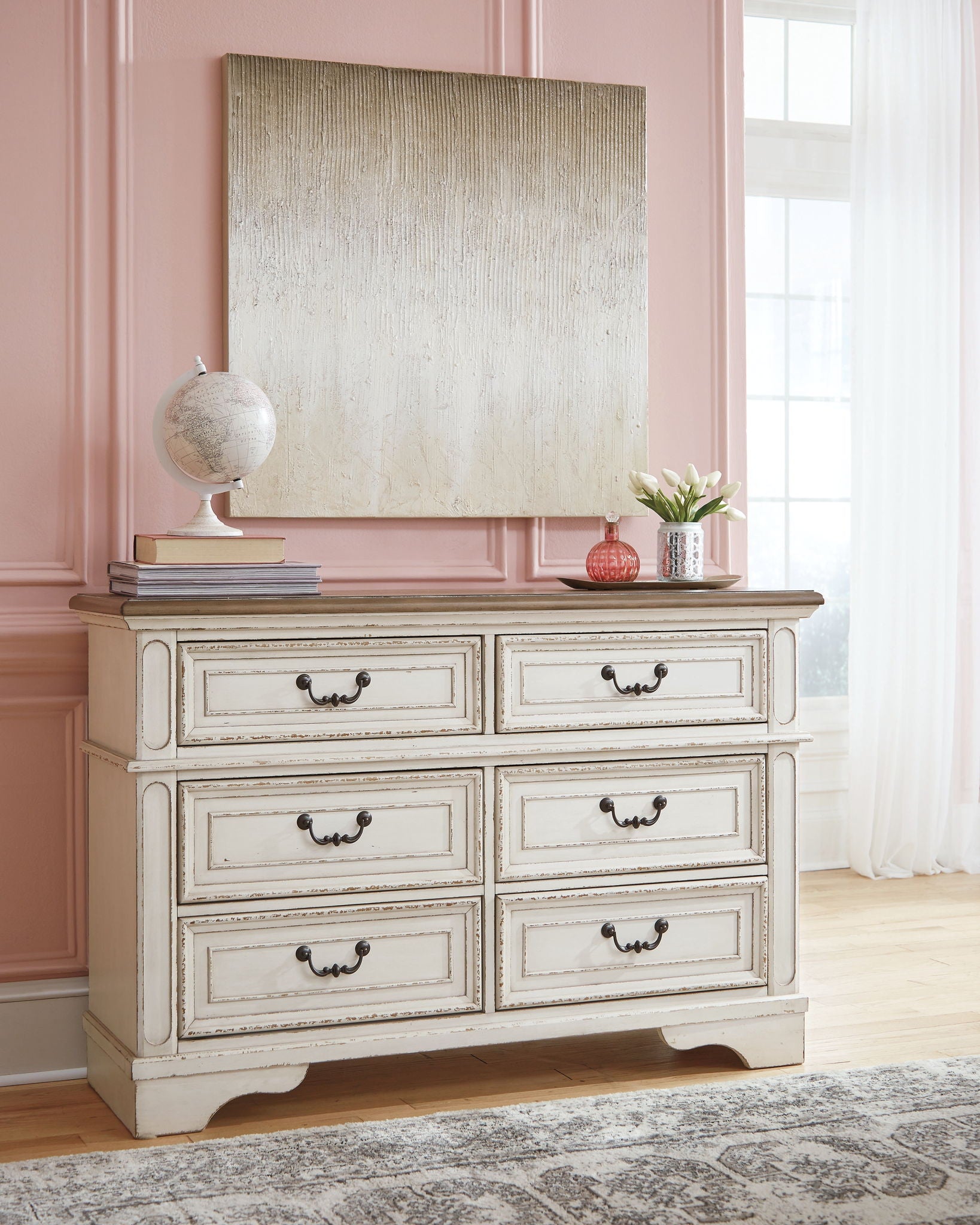 Realyn - Commode