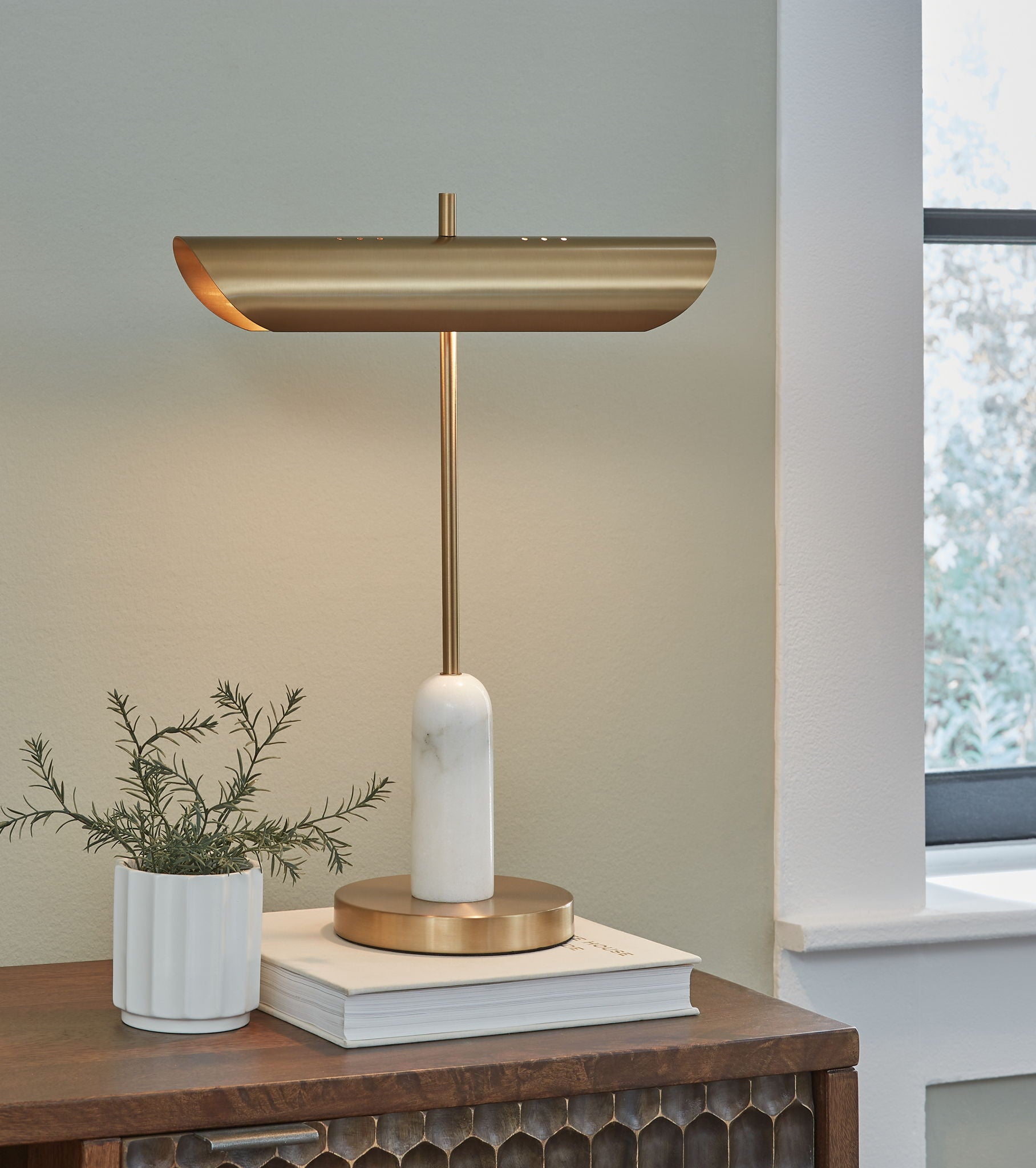 Rowleigh - Lampe de bureau en marbre - Finition or / Blanc