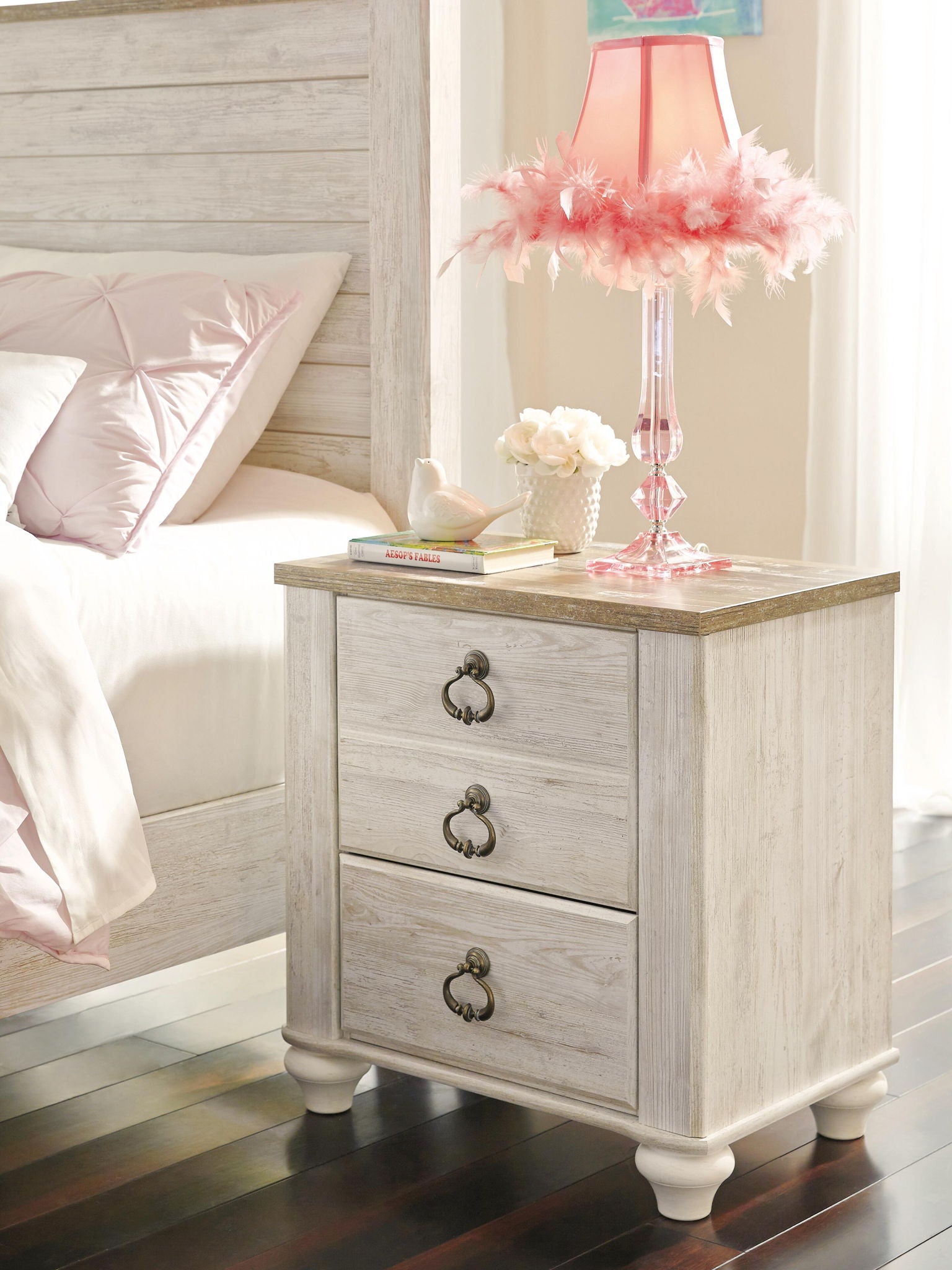 Willowton - Table de nuit à deux tiroirs - Brun / Beige / Blanc