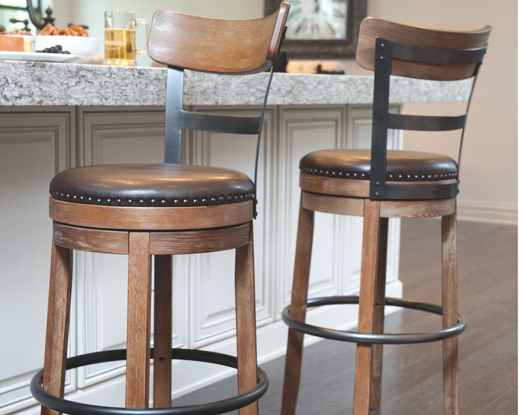 Pinnadel - Tabouret de bar pivotant