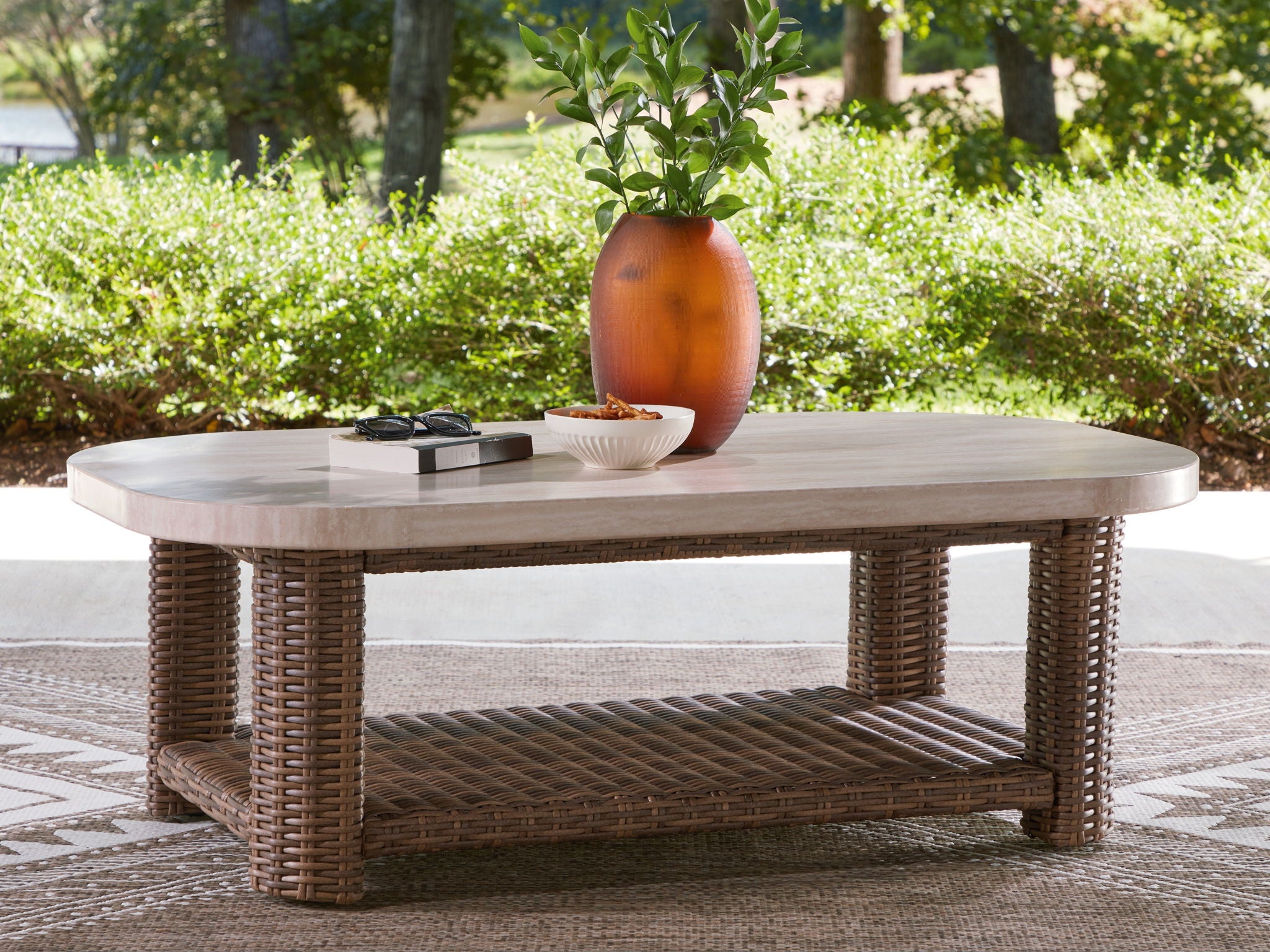 Table basse rectangulaire Dolan Creek – Beige/Marron