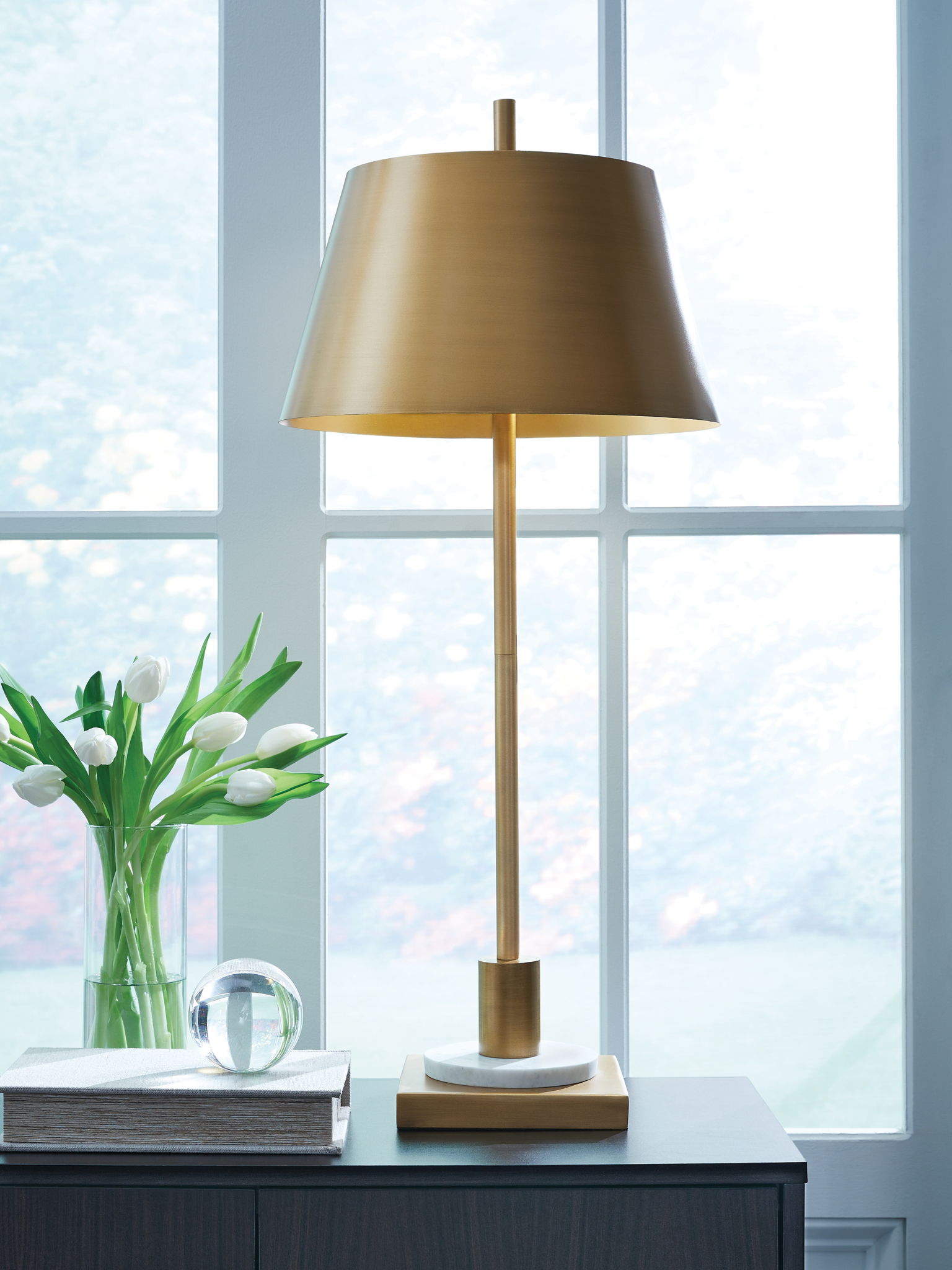 Fritzburn - Lampe de table en métal - Finition or / Blanc