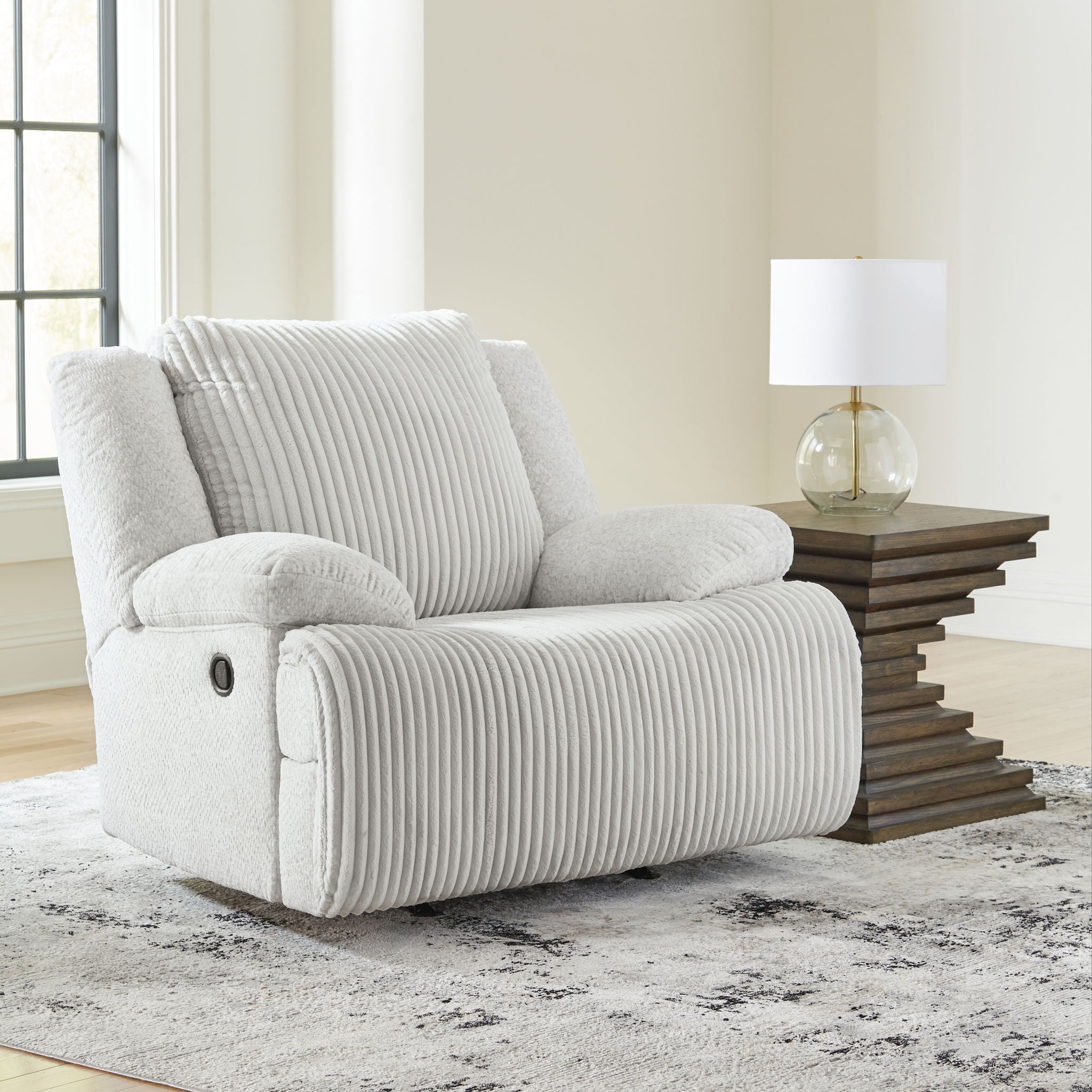 Top Tier - Rocker Recliner - Fabric - Alloy