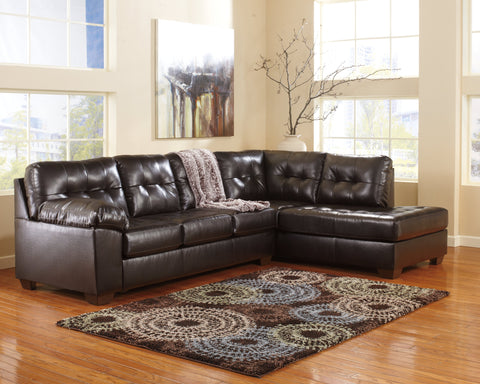 Alliston 2-Piece Sectional with Chaise