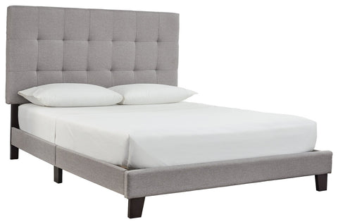 Adelloni Queen Upholstered Bed